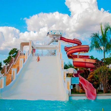 Lacqua Diroma Apartamento Completo Com Fogao, Geladeira, Micro-Ondas, Piscina 24H, Acomoda Ate 5 Pessoas Caldas Novas Εξωτερικό φωτογραφία