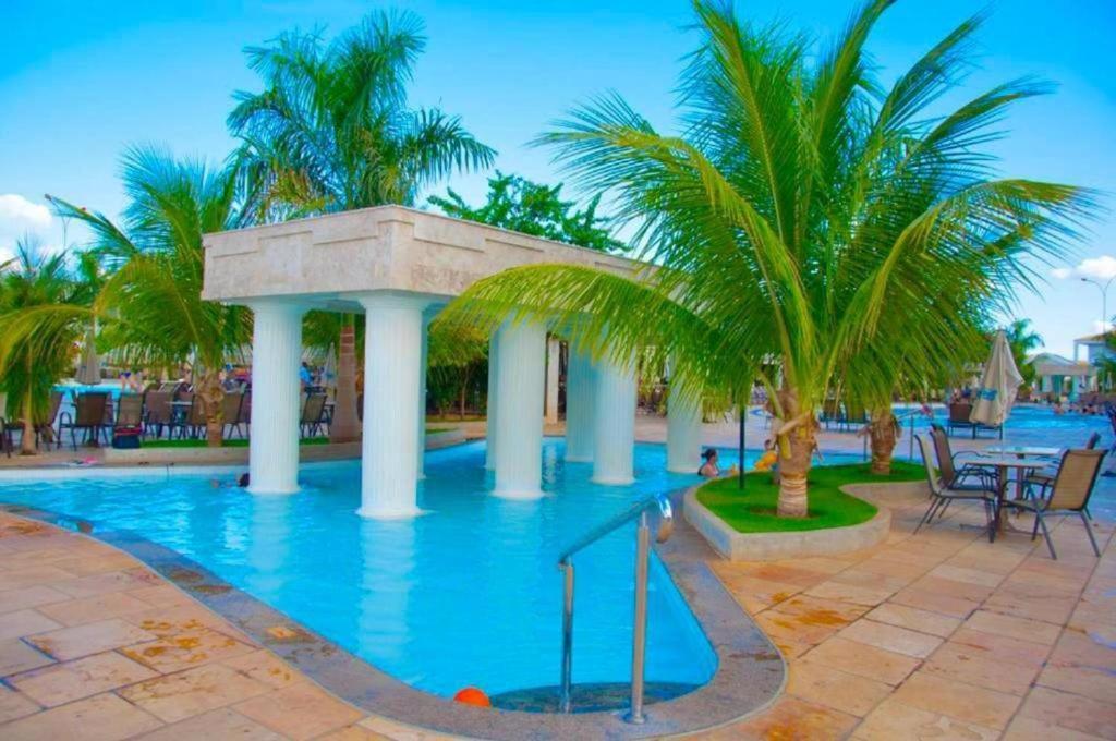 Lacqua Diroma Apartamento Completo Com Fogao, Geladeira, Micro-Ondas, Piscina 24H, Acomoda Ate 5 Pessoas Caldas Novas Εξωτερικό φωτογραφία