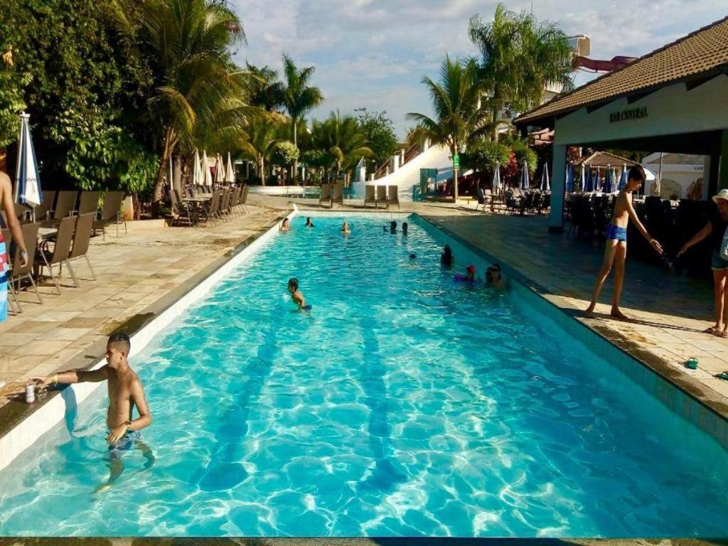 Lacqua Diroma Apartamento Completo Com Fogao, Geladeira, Micro-Ondas, Piscina 24H, Acomoda Ate 5 Pessoas Caldas Novas Εξωτερικό φωτογραφία